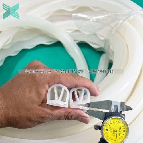 Gioăng silicon chữ E 26.1x26.1x2.8