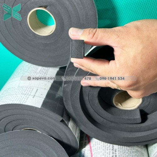 Mút eva (20x2200x15)mm màu đen