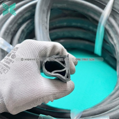 Gioăng cao su chữ E 27x28x1.8