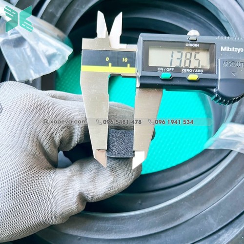 Gioăng cao su xốp EPDM vuông 14x14